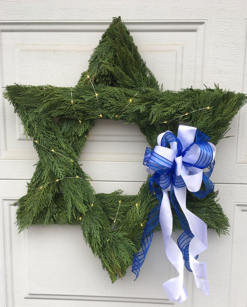 Hanukkah Wreath (Star of David) - Fresh Greenery